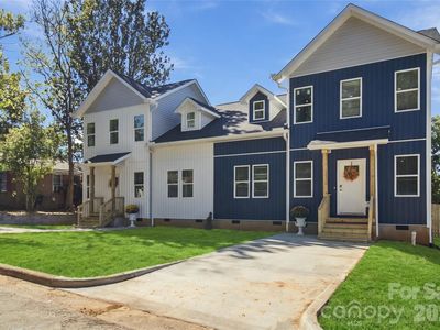310 Melrose Dr SW