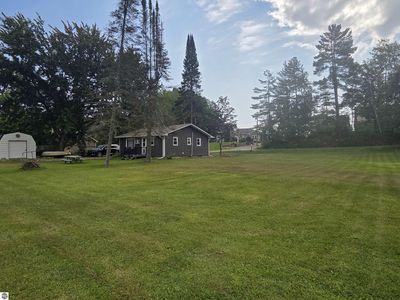 4737 N Peninsula Rd