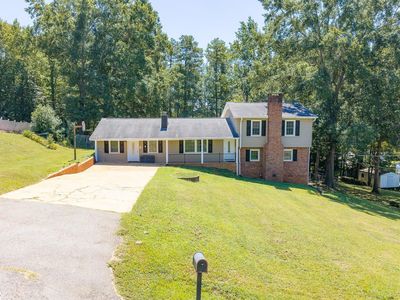 201 Knollview Dr