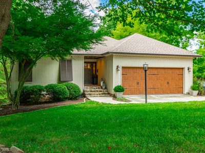 1033 Clift Cave Dr