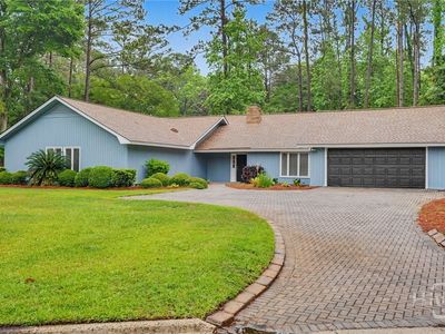 14 Hemingway Drive