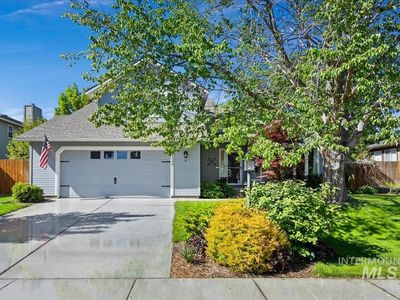 1544 E Falconrim Ct