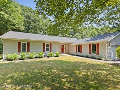8 Stonewall Lane