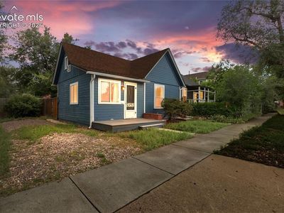 1721 W Cucharras St