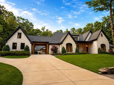 46 Boxwood Dr