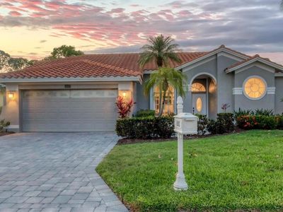 8882 Huntington Pointe Dr