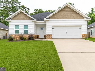 105 Garrett Ln