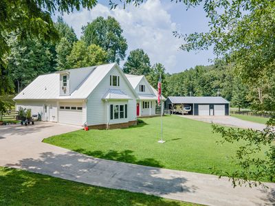 1049 Williams Hollow Rd