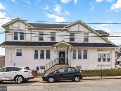 537 Elm Ave