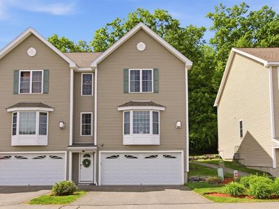 4 Aster Court #B