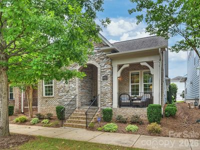 4913 Providence Country Club Dr