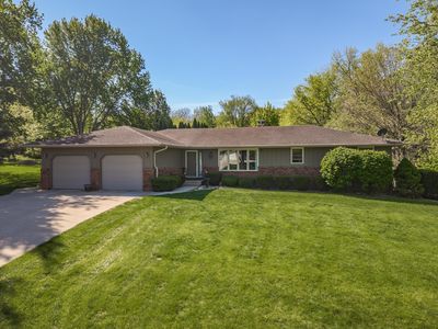 9305 Regal Ct