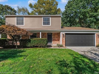 2544 Oxford Dr