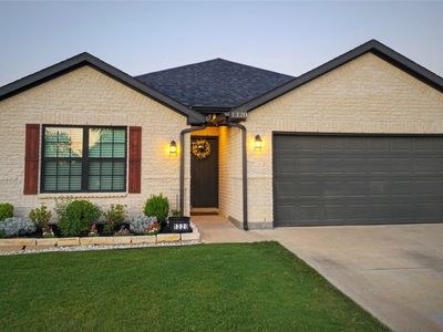 1320 Oak Valley
