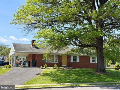 901 Noland Dr