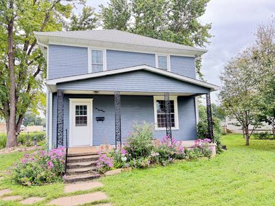 Property at 121 E 6th St, Washington, KS