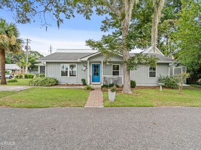 919 8th Street
