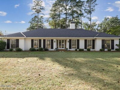 1304 Greenbriar Road