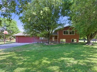 1625 N Single Tree Cir