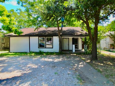 1206 S Edgefield Ave