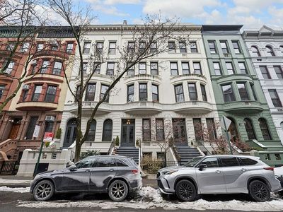 134 W 80th St