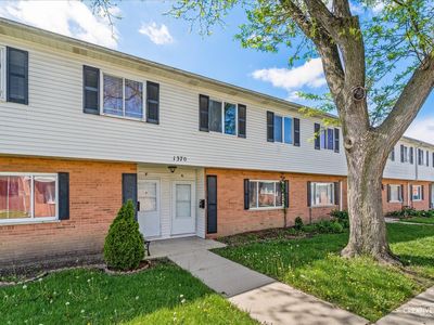 1370 Monomoy St