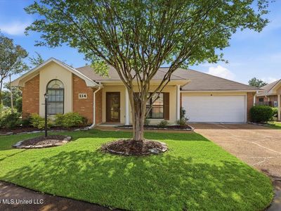 214 Waterfall Way