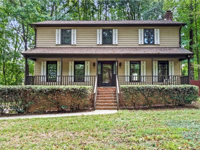 499 Reigate Dr