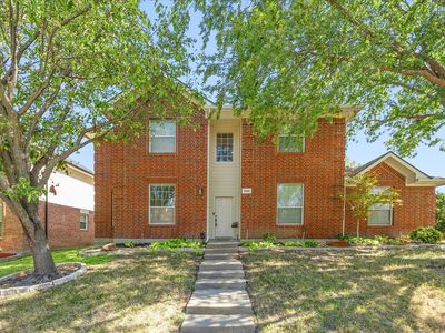 2860 Wild Oak Ln