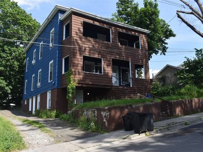 149-153 Hudson St