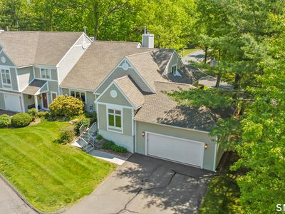 1 Greenwich Lane