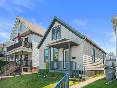 2348 S 16th STREET