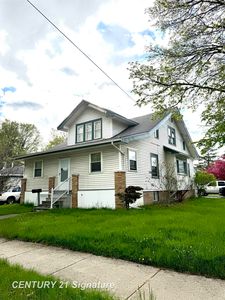 Property at 903 S Mason St, Saginaw, MI