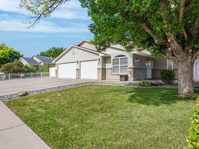 219 Mansfield Ct
