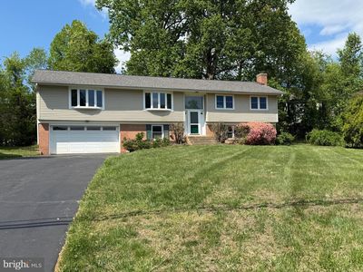 Property at 12106 Ruffin Dr, Fairfax, VA