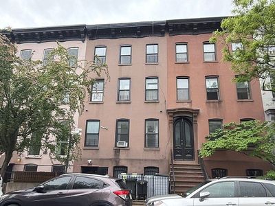 268 Dean St #268