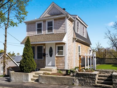 137 Winthrop St