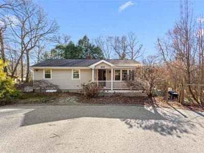 800 Tunk Hill Rd