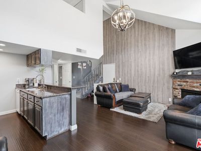 15946 Vanowen St Unit 209