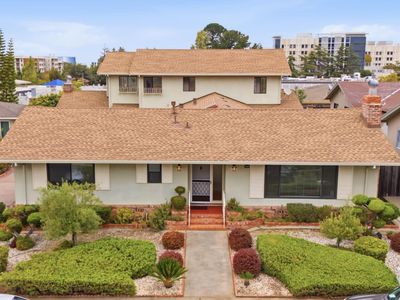 1738-1740 Sequoia Ave