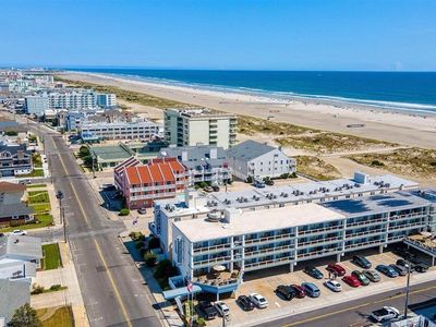 9103 Atlantic Ave #401
