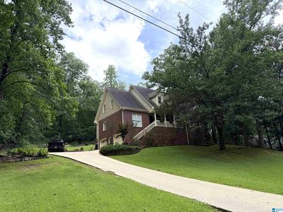 1029 Maple Ln