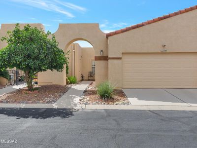 709 W Sunlight Ln