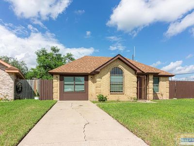 1084 Squaw Valley Dr