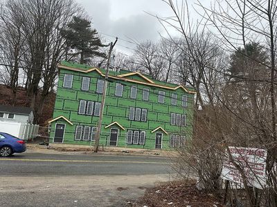 298 Front St #3