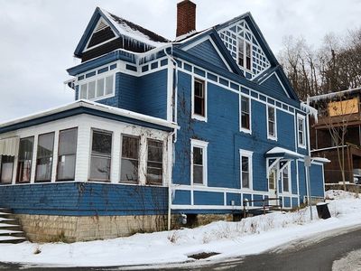502 Liberty Ave