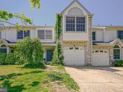 36 Shady Brooke Ln