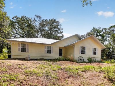 Property at 119 Ramsey Dr, Melrose, FL
