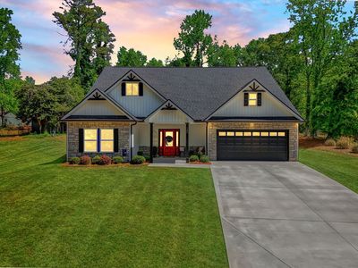 165 Lake Bowen Dr