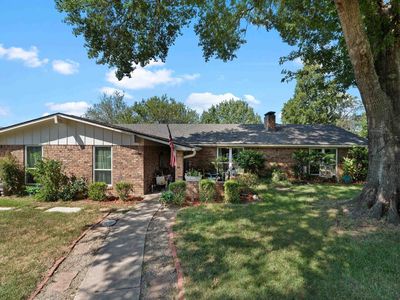 187 Parker St